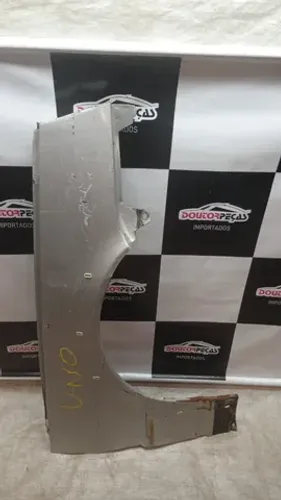 Paralama dianteiro direito uno mille way 05/13 com detalhes