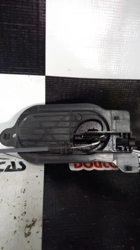 Maçaneta c/fechadura Ford Fiesta 03 a 09 2s65-a22601-bf02qg