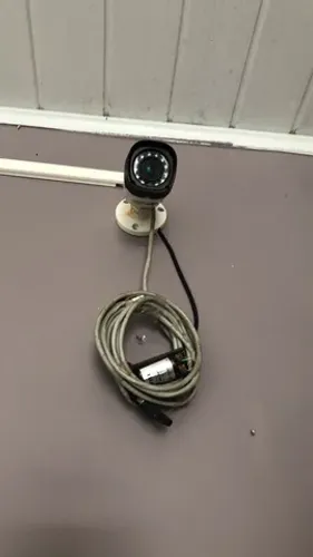 Sistema de Cameras de Segurança Intelbras com DVR