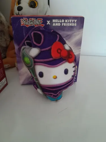 Hello Kitty x Yu gi Oh (Mc Donald's)