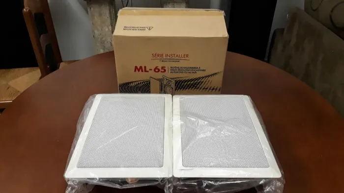 Kit com 08 Caixas Acústicas Martin Logan ML-65