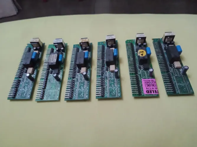 Placa uma posição de tronco analógico COIC para centrais 95/141