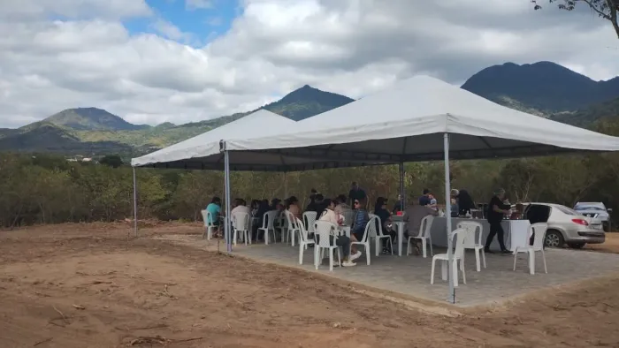 Locação tenda 10x5 reserve agora!
