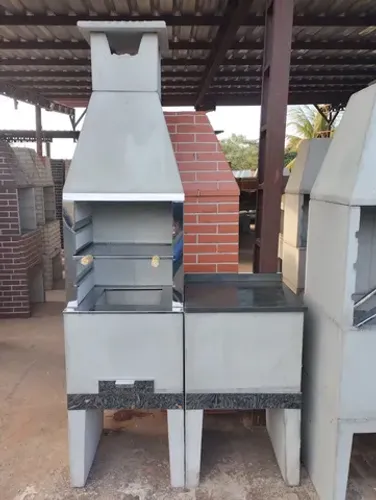 PROMOÇÃO CHURRASQUEIRA LISA COM BANCADA LATERAL