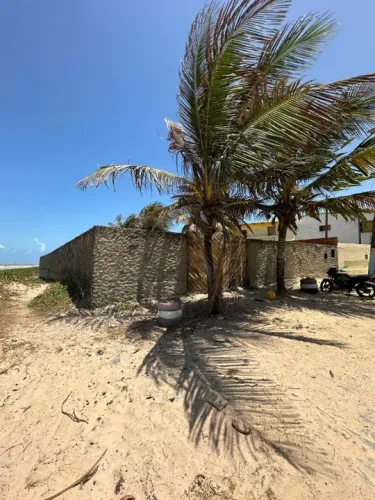 VENDE-SE TERRENO DE 507,5m² NA PRAIA DE ATALAIA - BARRA DOS COQUEIROS