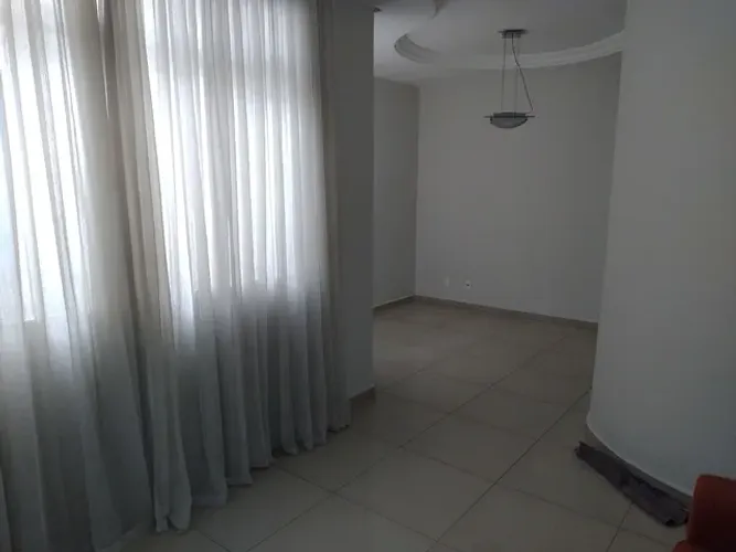 Oportunidade Vende-se Cobertura Cidade Nobre 