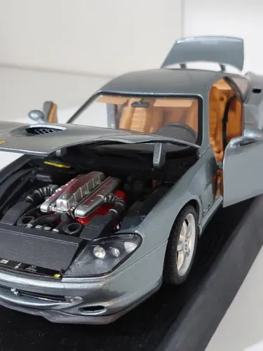 Ferrari 550 Maranello 1:18 Maisto Prata 1996 [ORIGINAL] 