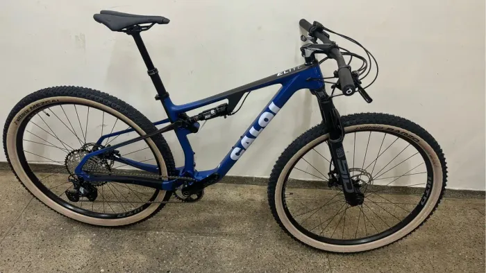 CALOI ELITE SPORT CARBON FS TAMANHO 17 ZERO 