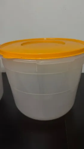 3 Baldes grandes transparentes para armazenamento de alimentos por 100,00