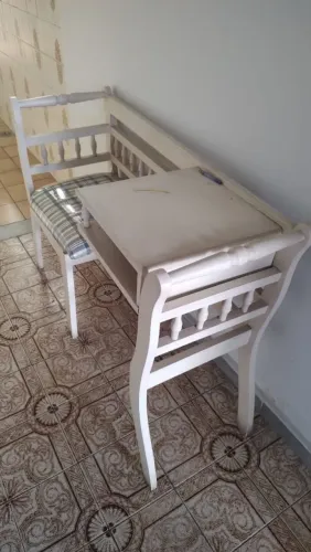 Mesa de Canto com assento