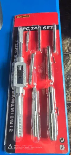 Kit Abre rosca feita em aço 8 pecas