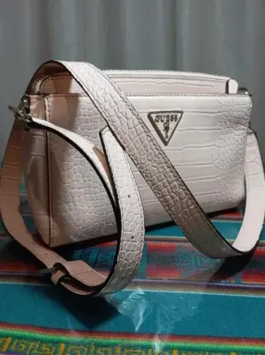 Bolsa Transversal Guess, Cor Peônia - Cg729114