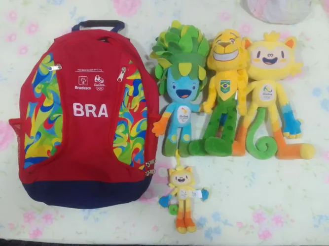 Coleção de Pelúcias + Mochila Rio 2016