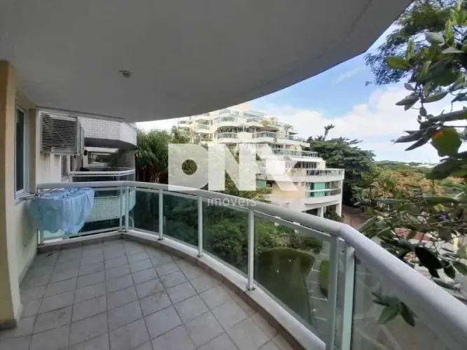 Apartamento - / Residencial / Barra da Tijuca