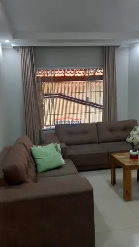 Casa com 2 dormitórios no Jardim Santa Marina em Jacareí SP