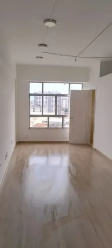 SALA COMERCIAL EM BONSUCESSO