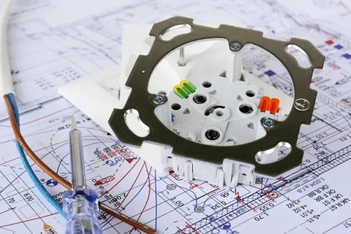 Serviços elétricos - Eletricista profissional - Manutenção elétrica - Instalação elétrica