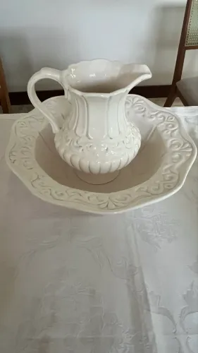 Conjunto vintage jarro e bacia American Atelier Floral Bloom White