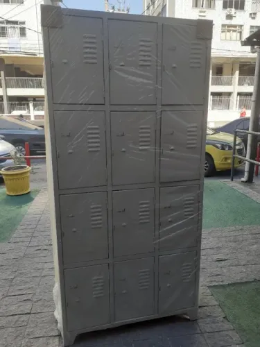 Roupeiros de aço 4,8,12,16 e 20 vãos peq. novos e embalados !!!!!!!!