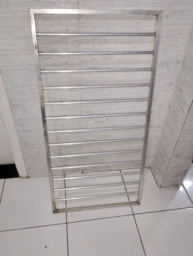 Grade de proteção em alumínio 