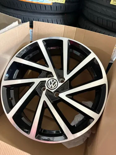 Jogo de rodas r18 novas RSeven