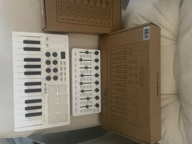 M-VAVE controladora MIDI
