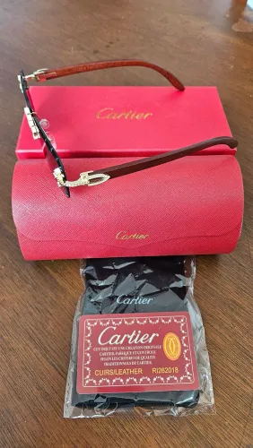 Óculos Cartier 