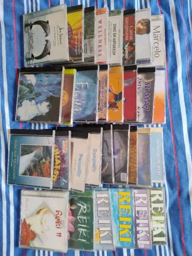 Lote com 31 CDs Musicais Originais para Relaxamento. Uma relíquia!