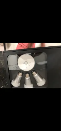 Dois kits de Lâmpadas Inteligentes com Controle Remoto