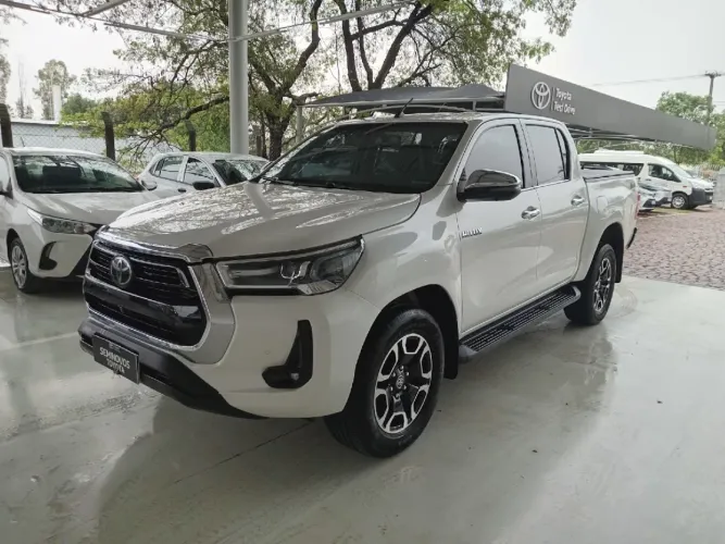 Toyota Hilux CD SRX 4X4 2.8 TDI 16V Diesel Aut. 2022