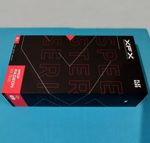Placa de Vídeo XFX RX 7600 AMD Radeon, 8GB, GDDR6