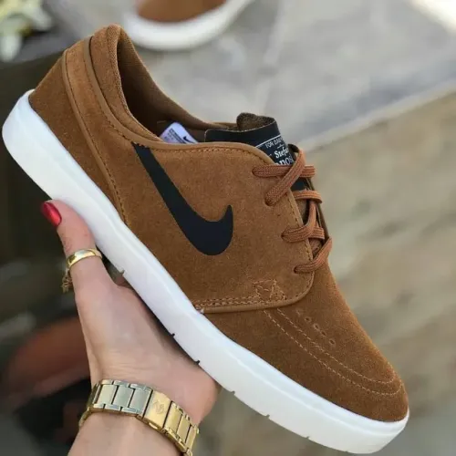tenis atacado mizuno adidas nike vans reserva fila lacoste jordan prada tommy nmd