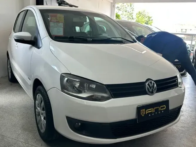 Volkswagen Fox 1.0 MI Total Flex 8V 5P 2012