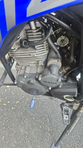 Lander 250 sem detalhes 