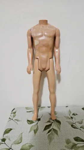Boneca Ken - Corpo Masculino - Vintage