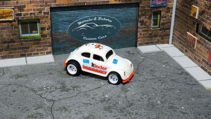 Hot Wheels -  Fusca Kinder ovo Custom