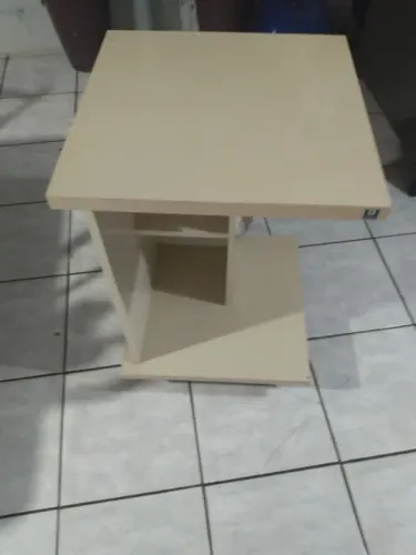 Aparador ou criado mudo