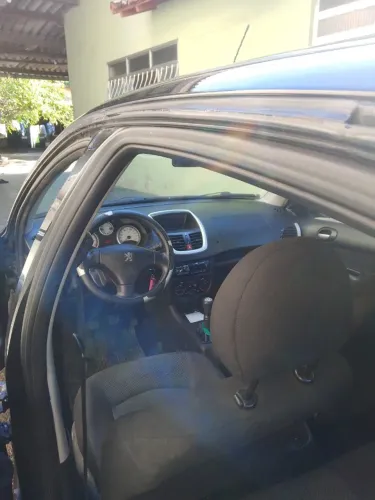 Peugeot 207 XR 1.4 Flex 8V 5P 2012