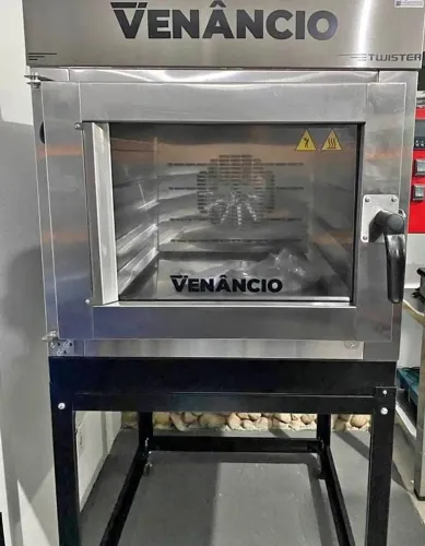 Forno turbo Twister 5 esteiras Venâncio - Marcos