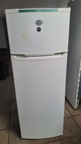 Geladeira Consul Duplex dgelo usada