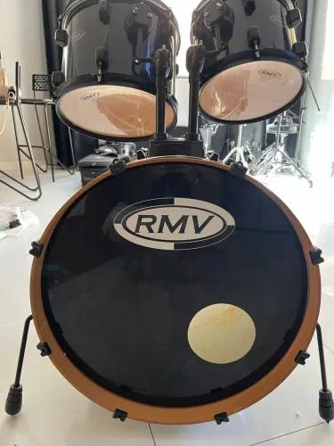 Bateria RMV acústica 2 Surdos