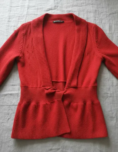 Blusa de frio vermelha Caedu