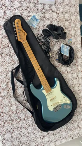Guitarra Tagima