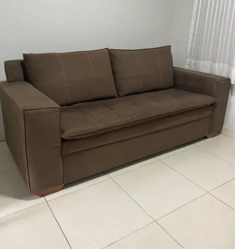 Sofá bem Conservado 