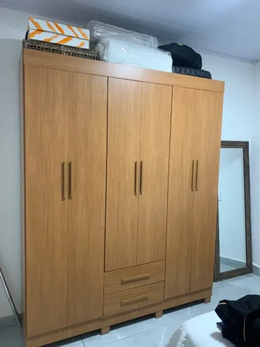 Guarda roupa solteiro