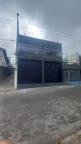 Galpão com 2 ambientes 500m²