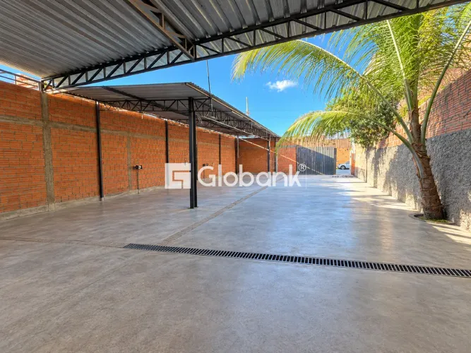 Galpão para aluguel Vila Campos 250m² Montes Claros MG