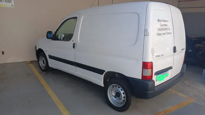 Peugeot Partner Furgão 1.6 16v/ 1.6 16V Flex 3P 2018