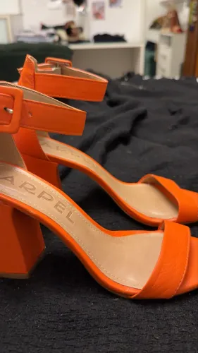 Salto Arpel laranja maravilhoso novíssimo
