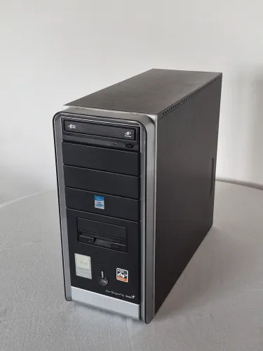 PC Gamer Retrô Q6600 + 8GB DDR2 + GeForce 6600LE + DVD-ROM<br>